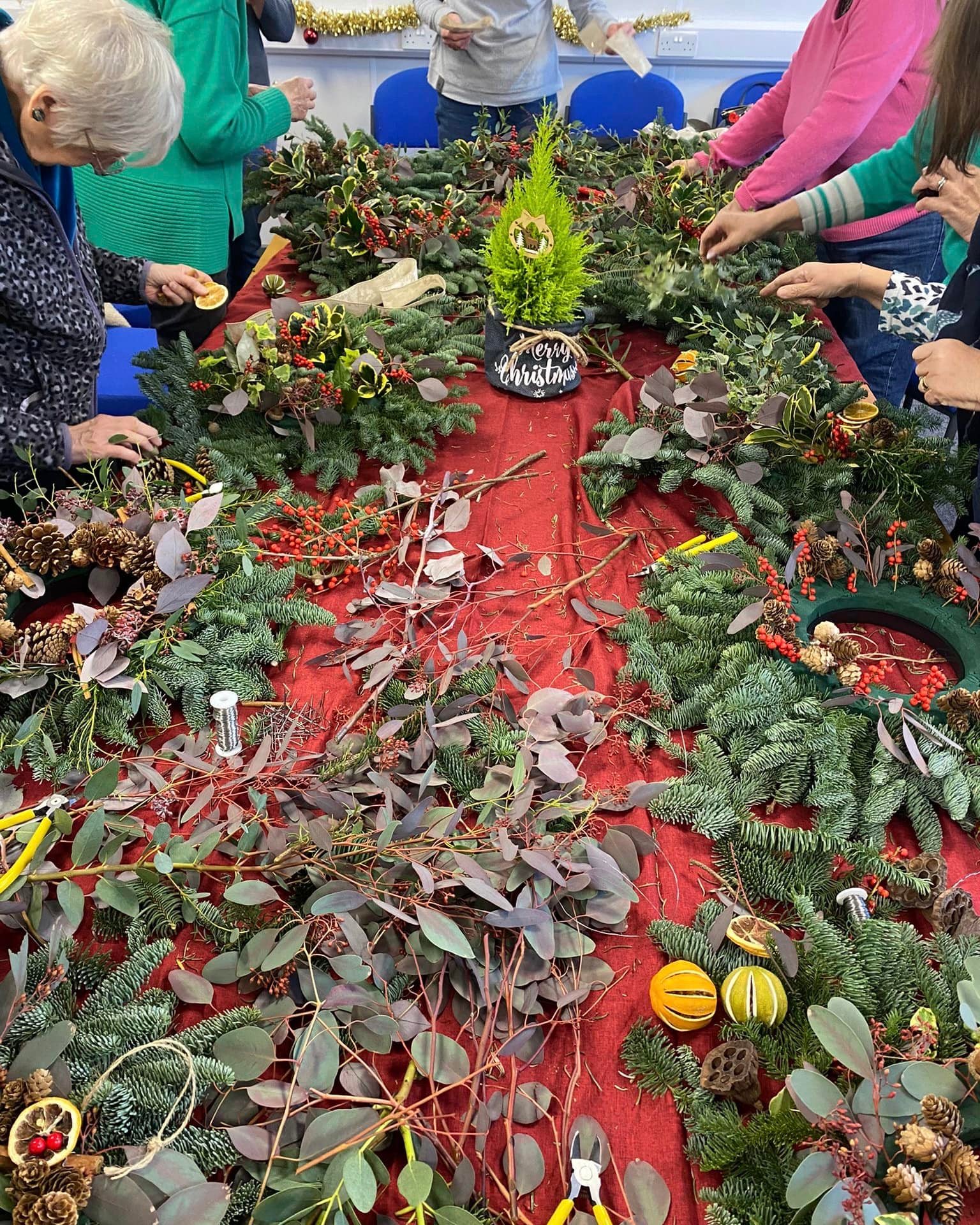 Wreath making workshop participants